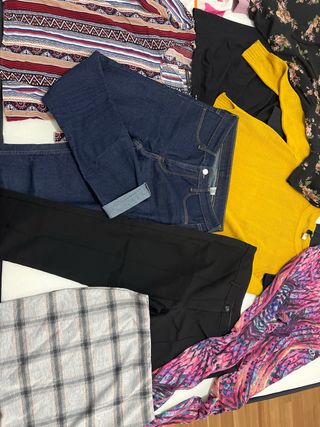 Lote Ropa: Pantalón, Vestido, Top, Jersey, mallas