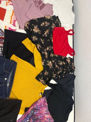 Lote Ropa: Pantalón, Vestido, Top, Jersey, mallas