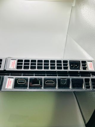 PS4 Fat 1TB + 1 Controller