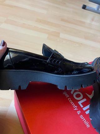 Mocasines Zara charol negros