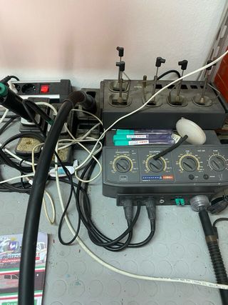 Stazione aria calda JBC Advanced AM6000