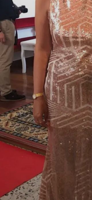 Vestido de fiesta lentejuelas dorado