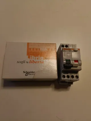 Interruttore magnetotermico differenziale Merlin G