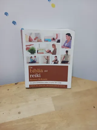 Libro La Biblia del Reiki Eleanor McKenzie