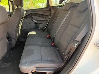 Ford Kuga 2.0 TDCI 120 CV 5 PUERTAS