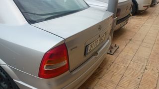 Opel Astra 2000