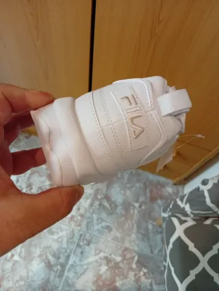 Zapatillas Fila Talla 38 Blancas