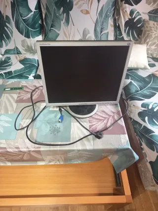 Monitor Samsung SyncMaster 940b 75hz