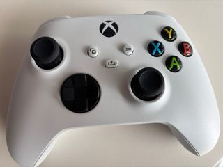 XBOX SERIES X 1TB. Cargador mando inalámbrico