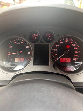 Seat ibiza 1.4 Gasolina del año 2007.
