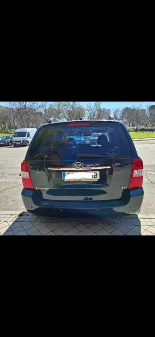 KIA Carnival 2007 pegatina B