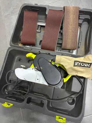 Lijadora de banda Ryobi EBS 1310V