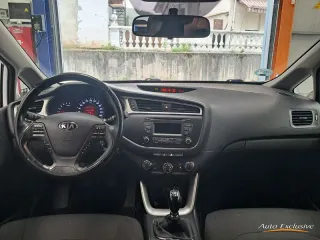 KIA CEED 1.4 CRDI TECH