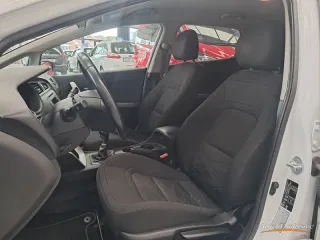 KIA CEED 1.4 CRDI TECH