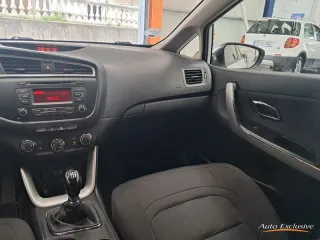 KIA CEED 1.4 CRDI TECH