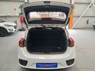KIA CEED 1.4 CRDI TECH