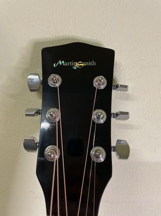 Guitarra Acústica Martin Smith + Accesorios