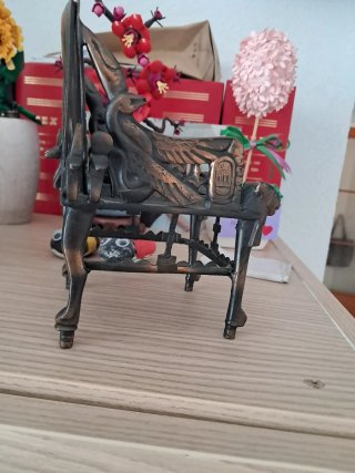 Riproduzione Trono Egizio Antico di Tutankhamon