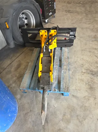 Martillo Hidráulico para Minicargadora