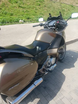 Honda Deauville 700 ABS 2006