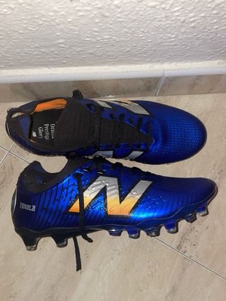 Botas Fútbol New Balance Tekela v4 AG/FG
