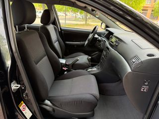 Toyota Corolla 1.4 D-4D 90cv Automatico
