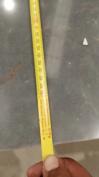 Encimera de cocina gris con veta