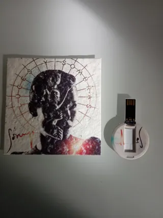 CD/Stick Soraya - Luces y Sombras