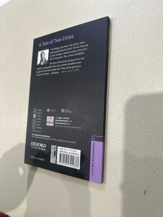 Oxford Bookworms Library: Level 4: A Tale of Tw...