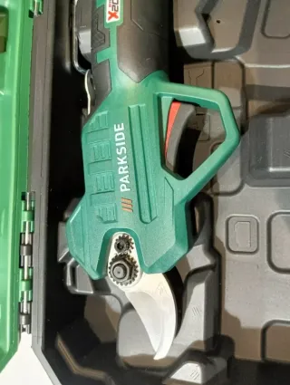 Tijeras Podar Recargable PARKSIDE 20V