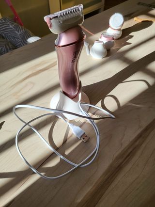 Depiladora Eléctrica VOYOX Rosa y Blanca