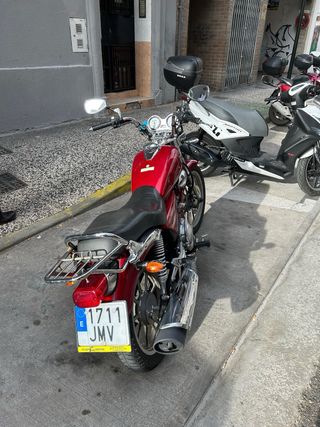 Yamaha YBR Custom Roja 2016