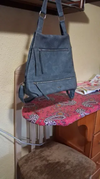 Mochila Misako Gris Serpiente