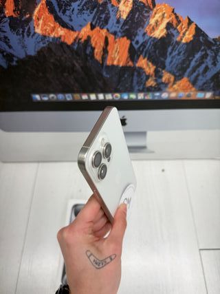 IPHONE 15 PRO MAX 256gb como nuevo