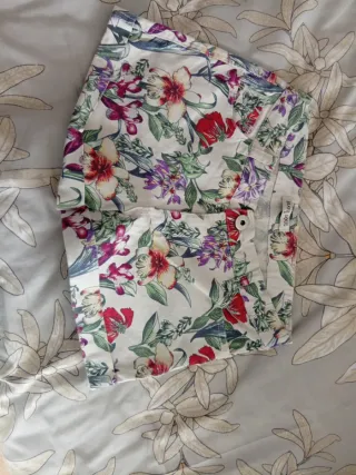 Shorts niña estampado floral Brave Soul