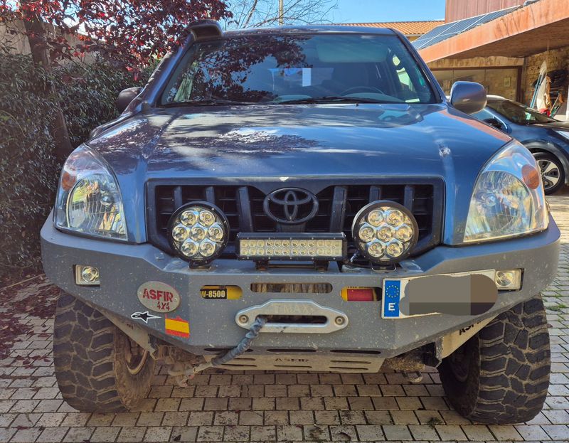 Toyota Land Cruiser 2005 - foto 1