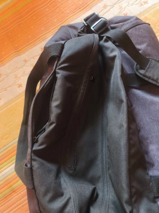 Mochila grande deportiva negra