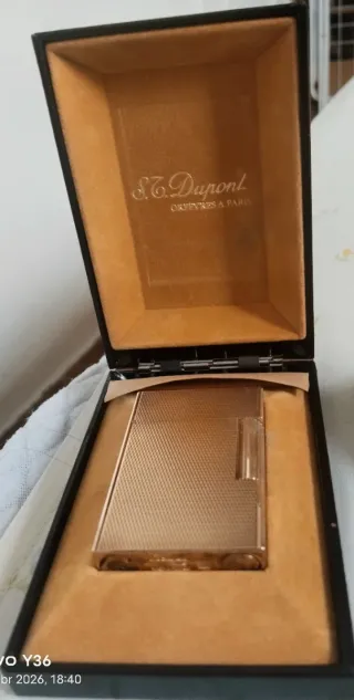 Mechero S.T. Dupont Chapado Oro
