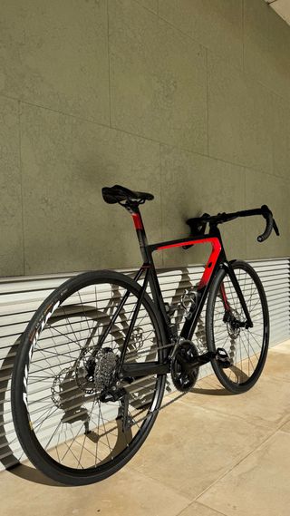 Bicicleta Colnago V3 2024 Di2 12v