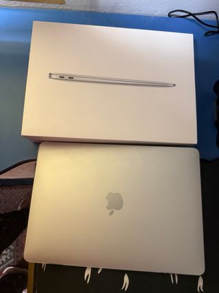 MacBook Air 13 M1 Plata