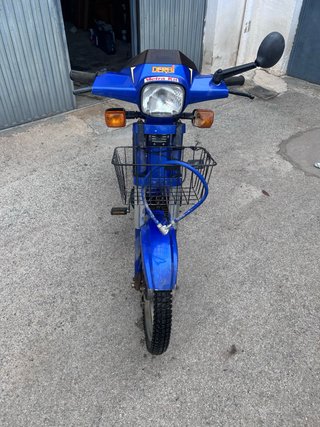 Derbi Variant Start Azul y Amarillo