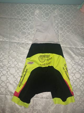 Equipación Ciclismo Mujer