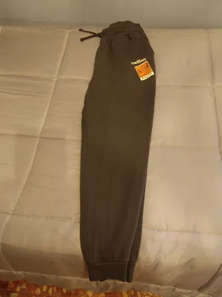 Pantalón chándal Picapiedra