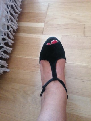 Zapatos de baile dorados y negros