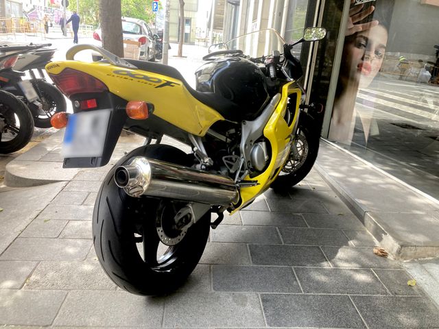Honda CBR600F