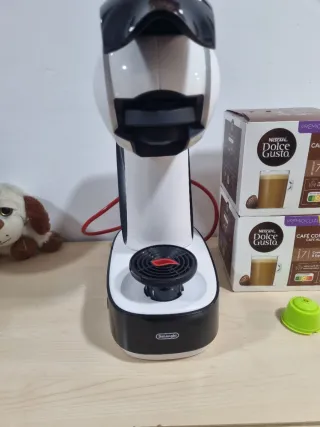 Cafetera Dolce Gusto DeLonghi