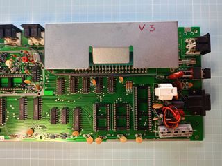 COMMODORE VIC20 TEST BOARD DIP SOCKET HOLE FULL OK