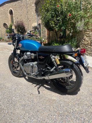 Royal Enfield Interceptor 650 Azul