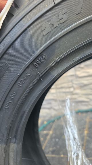 Neumáticos Michelin Latitude Cross 215/65R16 102H