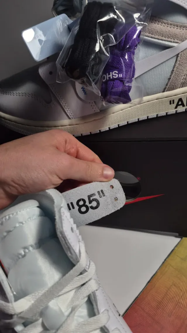 Jordan 1 High x Off-white "Alaska" size 44.5